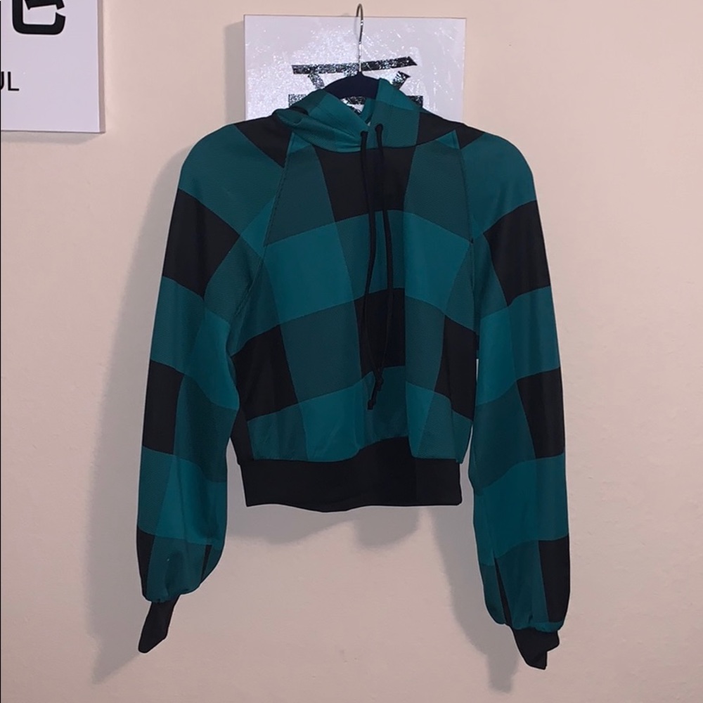 GREEN plaid cropped hoodie **ORIGINAL TAG**